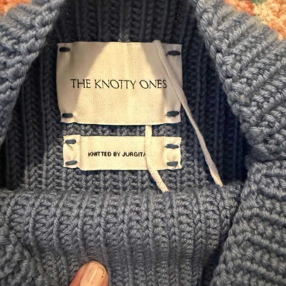 The Knotty Ones Laumes merino wool sweater - Picture 2 of 3